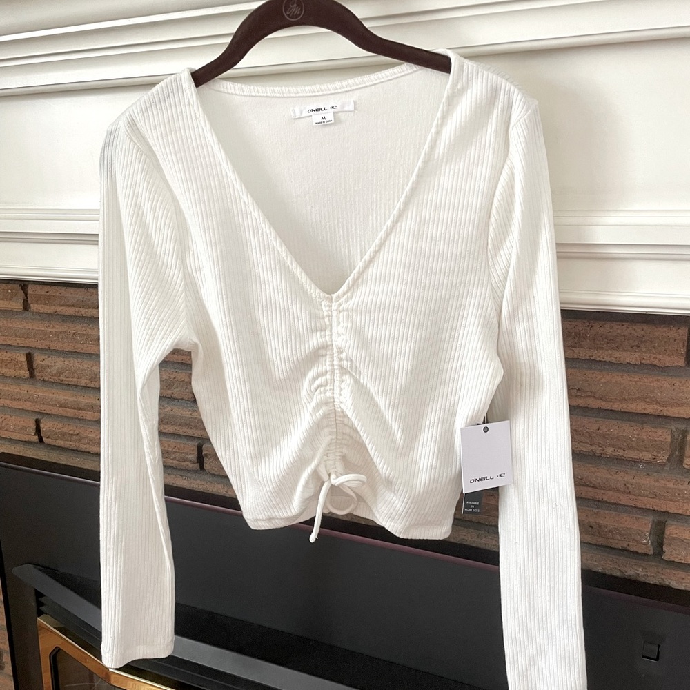 Super cute O’Neill top. Size M